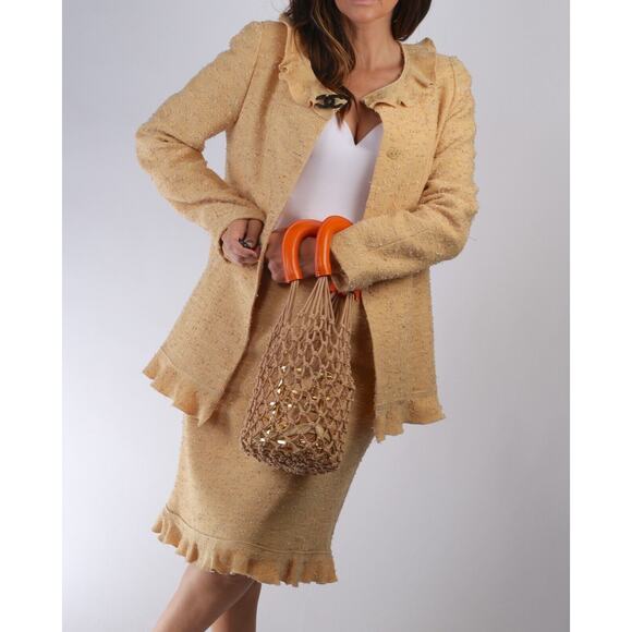 Vintage Chanel 99A Yellow Tweed 2 Piece Skirt Jacket Suit Set Classic Size 42 - Picture 11 of 12